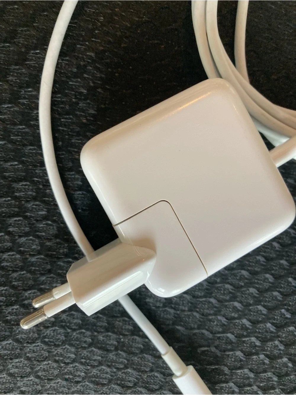 Apple White MagSafe Power Adapter with Cable